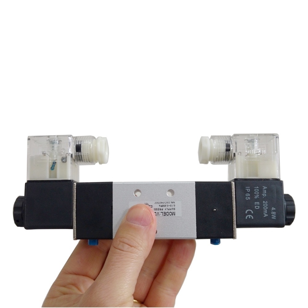 Válvula Duplo Solenóide 1/8